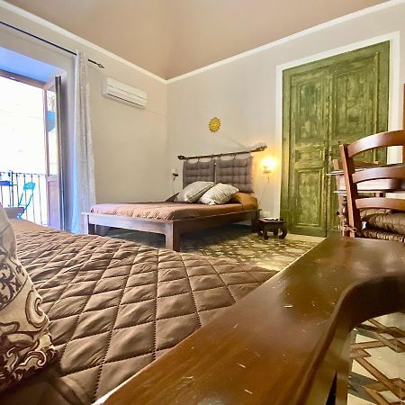 تْشيفالو Maison Bordonaro المظهر الخارجي الصورة