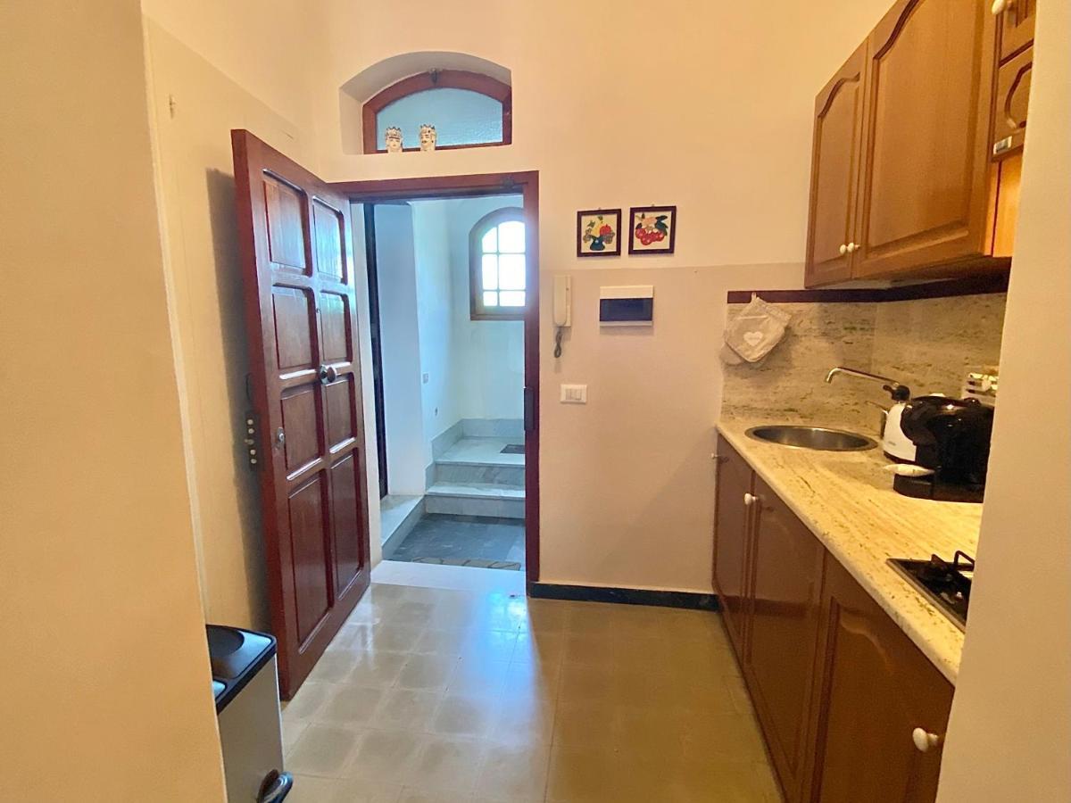 تْشيفالو Maison Bordonaro المظهر الخارجي الصورة